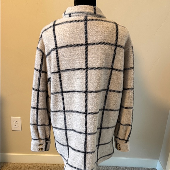 ZSupply Plaid Women's Shacket in Cream and Black - medium - Picture 3 of 6